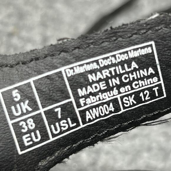 Dr. Martens Nartilla Sandals Womens Size 7 Black Platform Gladiator Lace Up - Picture 8 of 9